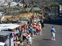 Cruise 279 Nassau outdoor market